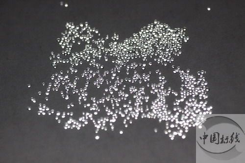 路桥金属表面处理厂喷砂玻璃微珠清理